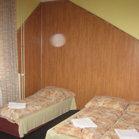 Hotel Reoneo Vernířovice 外观 照片